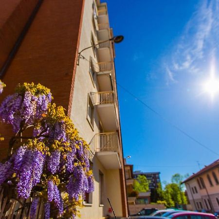 Al 4 Hotel Busto Arsizio Kültér fotó